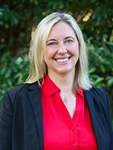 Headshot of Jennie Welch.